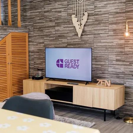 Semesterbostad Guestready - Tranquil Hideaway Near